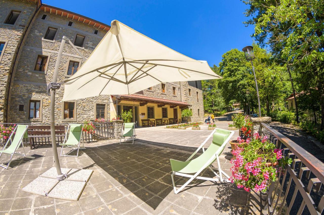 Casa Perferie “Pastor Angelicus” Hotel ลาแวร์นา ภายนอก รูปภาพ